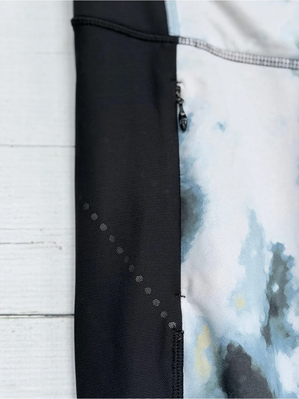 Lululemon Stop At Nothing Crop Leggings Mini Blooming Pixie Aquamarine - Size 10